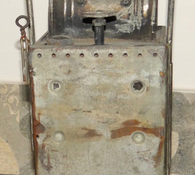 Classic Kerosene Lantern, Collectible Piece