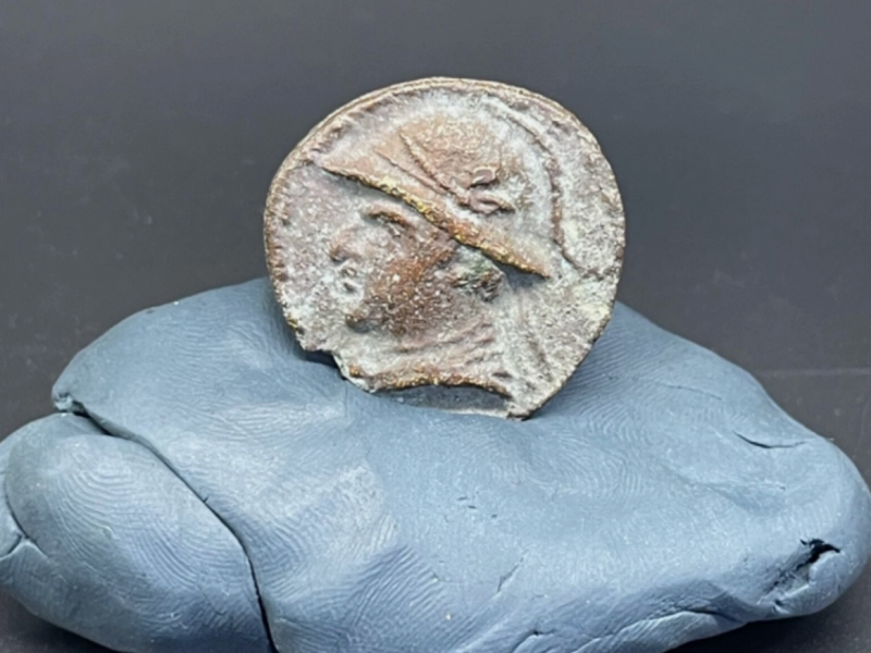 WONDERFUL UNRESEARCHED ANCIENT ROMAN BRONZE COIN